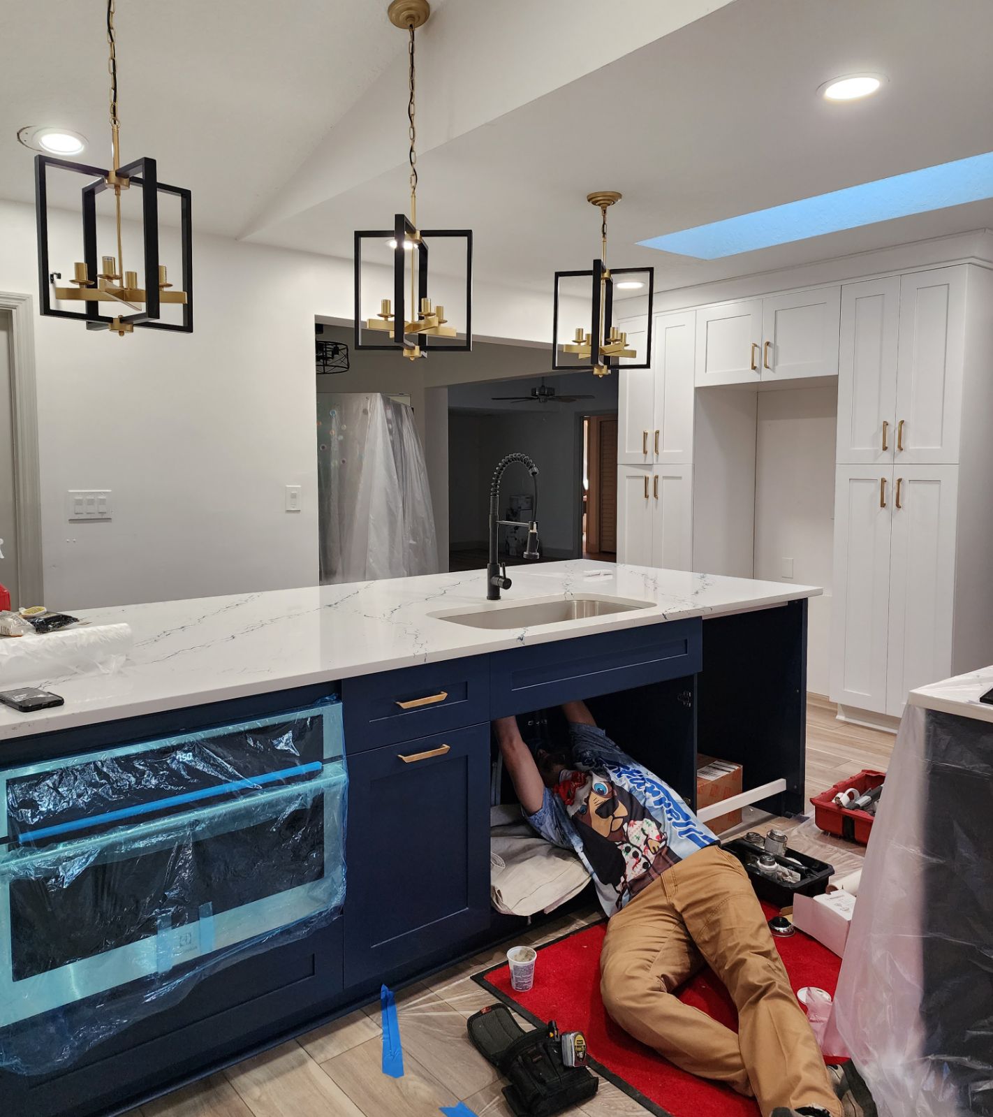 Farrell expert plumber working in a Florida home