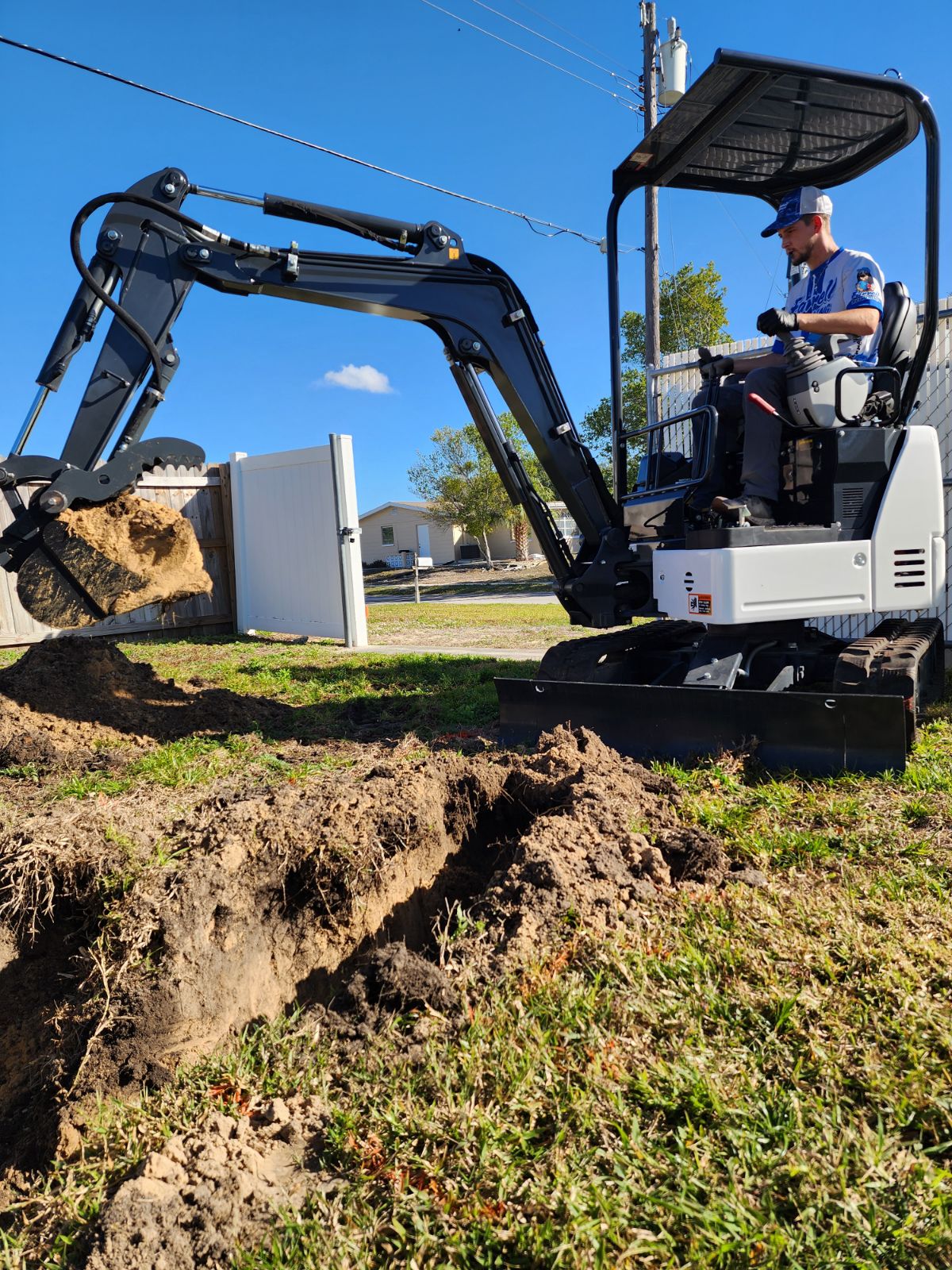 Tractor and excavation equipment