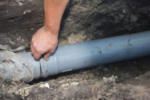 sewer line repair in Spring Hill, F