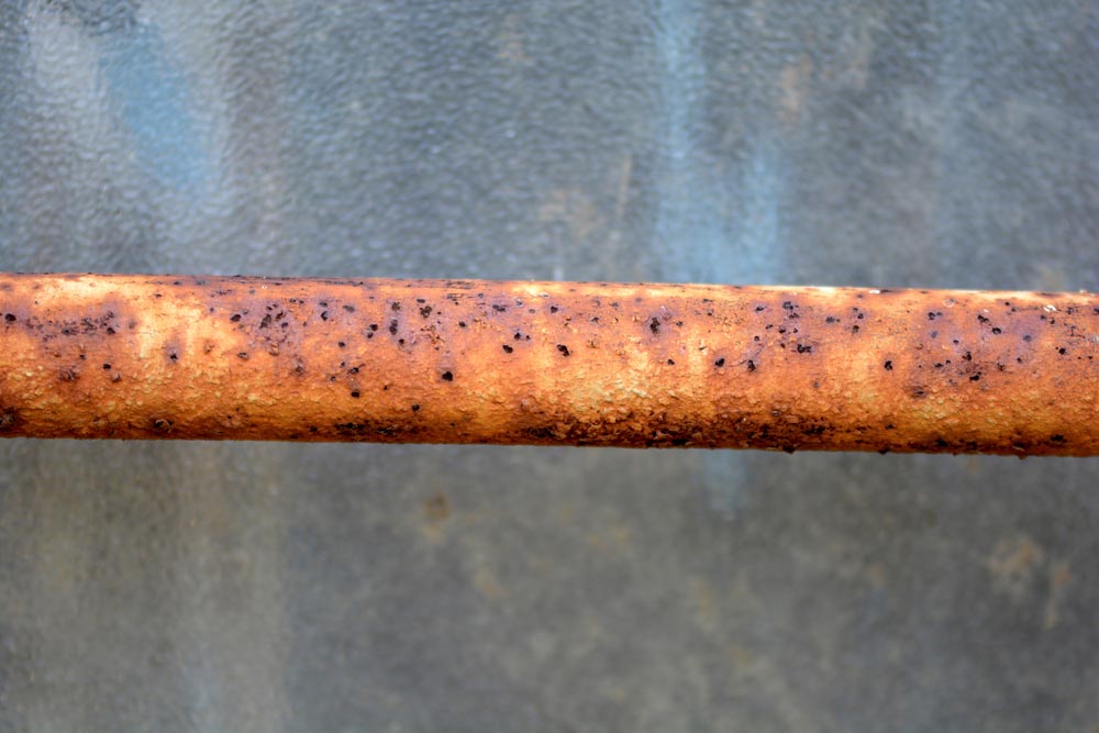 corroded pipe